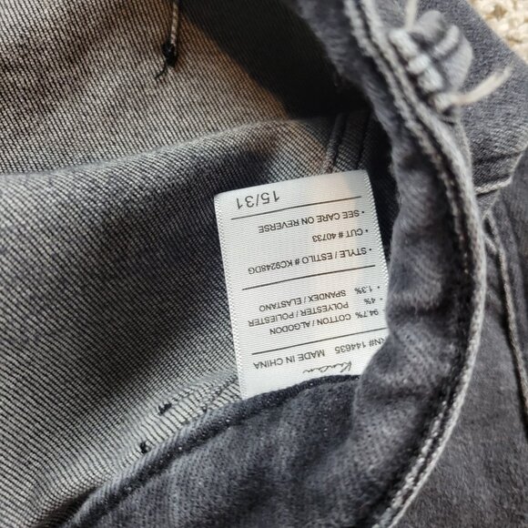 KanCan Jeans Women’s 15/31 Gray Flare Dark Wash Denim - Picture 3 of 9